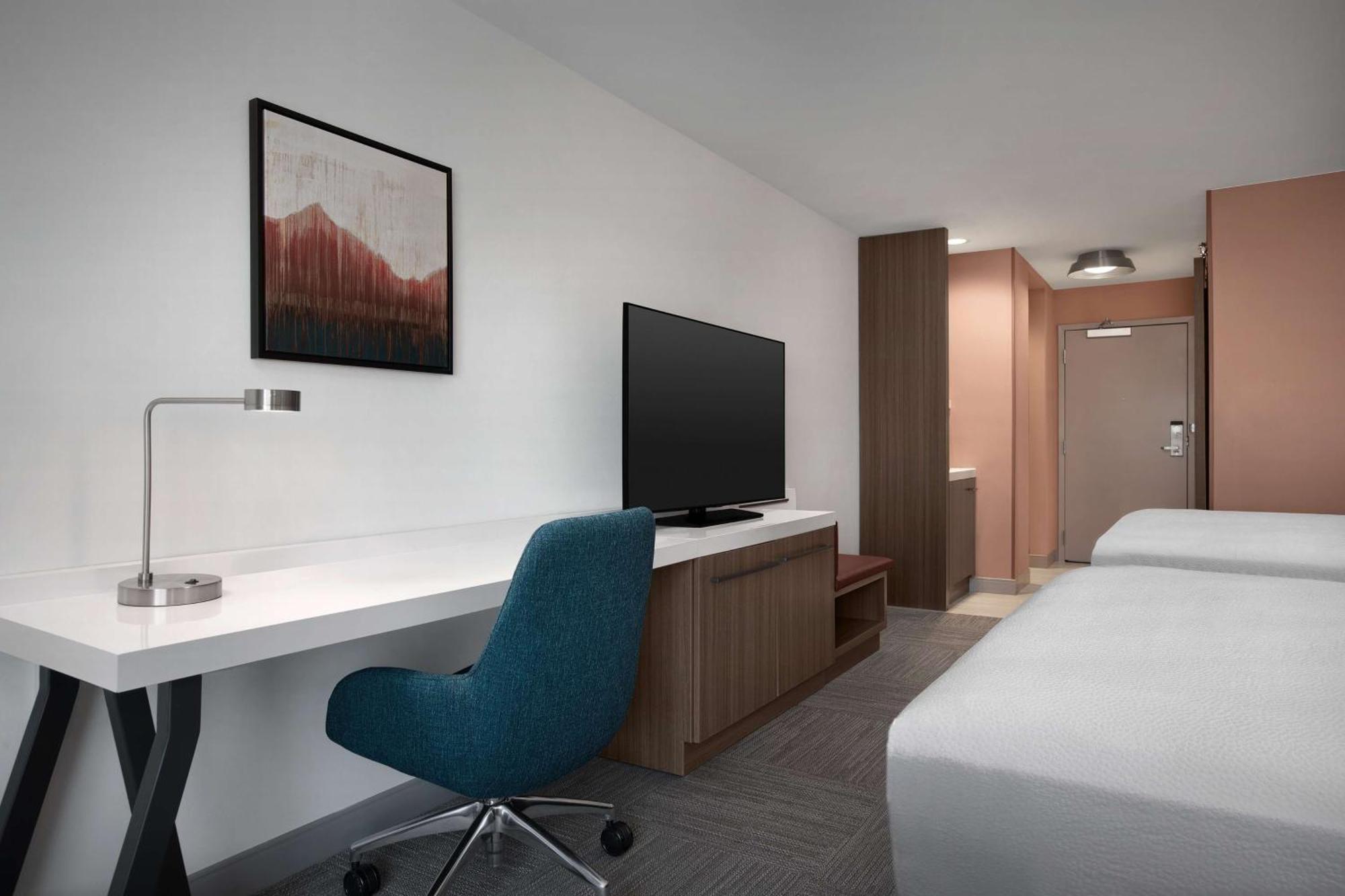 Hilton Garden Inn Denver Airport Tower Road Bagian luar foto