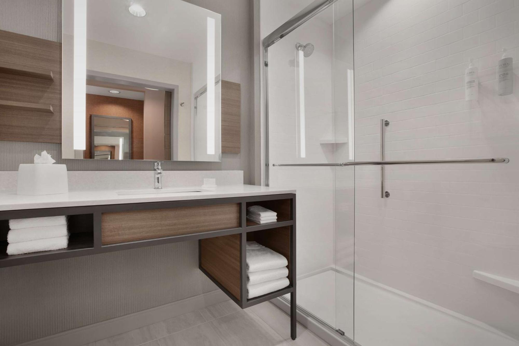 Hilton Garden Inn Denver Airport Tower Road Bagian luar foto