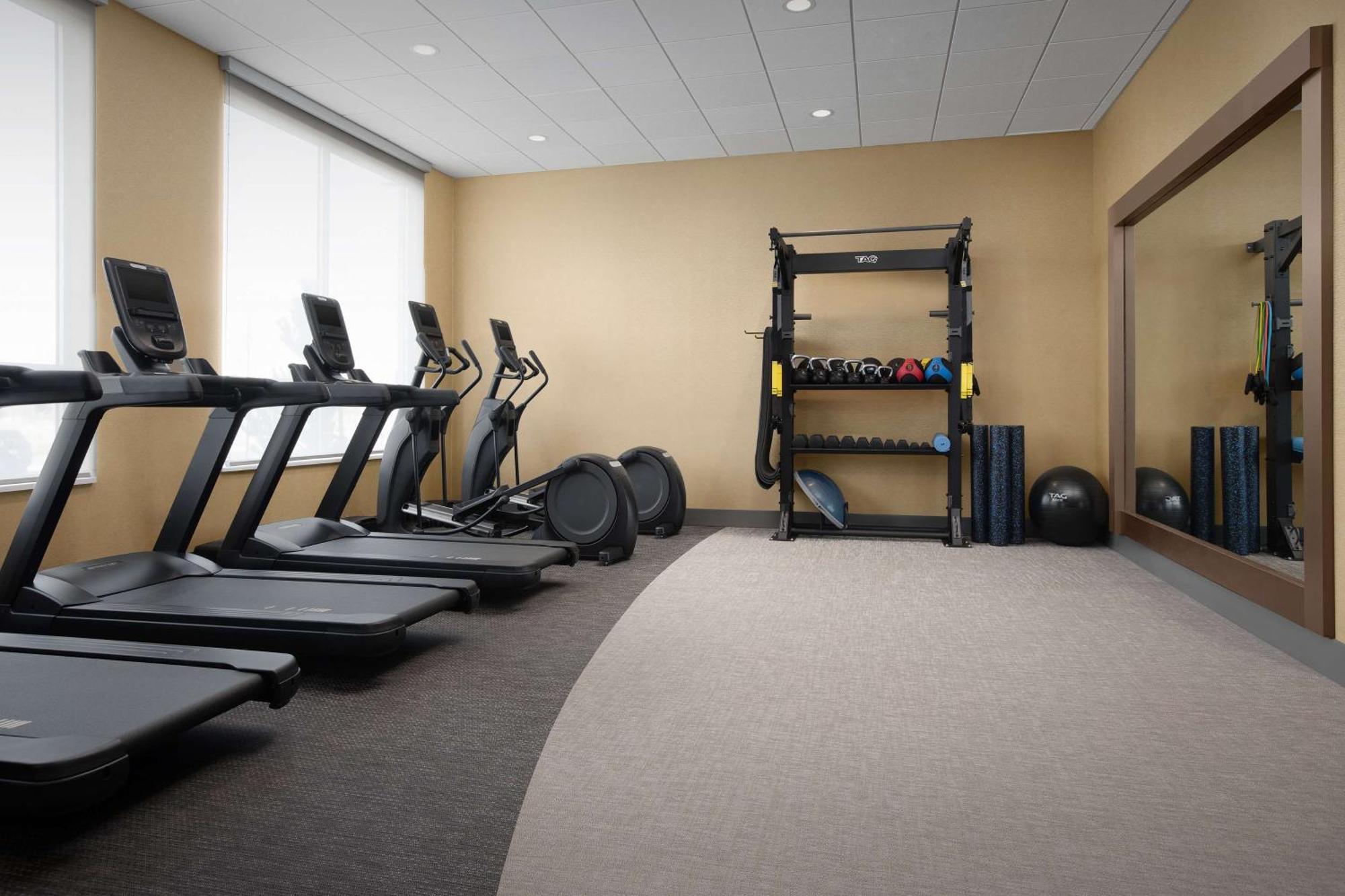 Hilton Garden Inn Denver Airport Tower Road Bagian luar foto