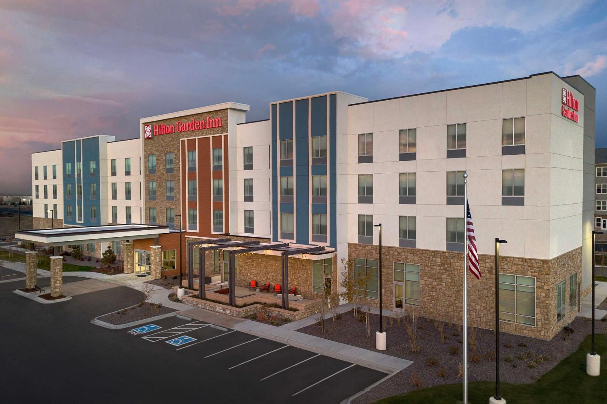 Hilton Garden Inn Denver Airport Tower Road Bagian luar foto